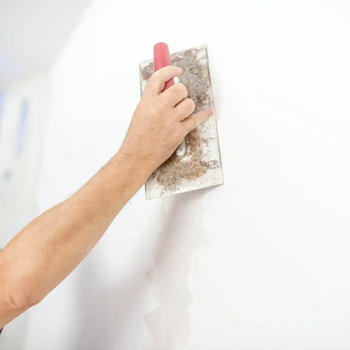 Plastering & Plaster Repairs